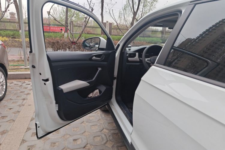 Used Volkswagen Tharu 2025 New Sharp 1.5L Sharp Edition Driver Seat