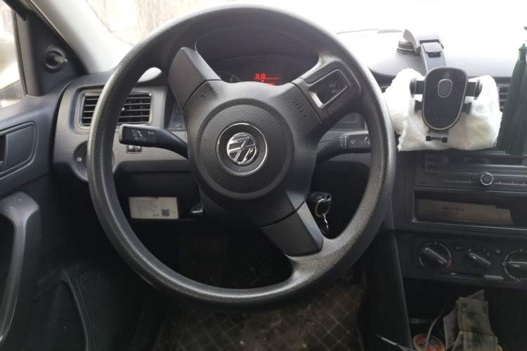 Used Volkswagen Santana 2013 1.4L Manual Fashion Edition Steering Wheel