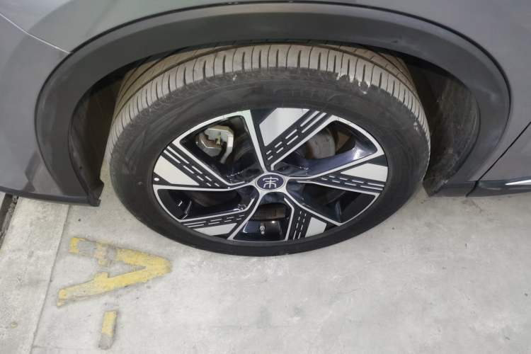 Used BYD Song Pro New Energy 2023 Champion Edition DM-i 110KM Excellence Model Exterior 4