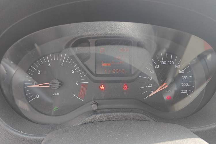 Used Citroen Elysee 2014 1.6L Automatic Fashion Model Instrument Cluster