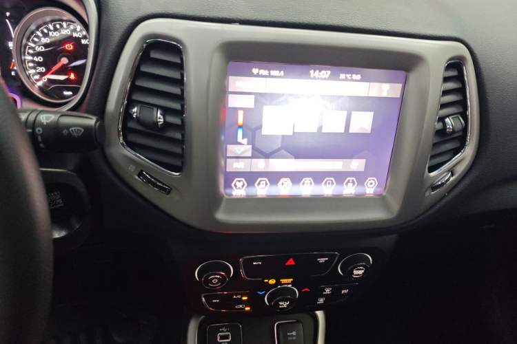 Used Jeep Compass 2020 220T Automatic Leading Edition