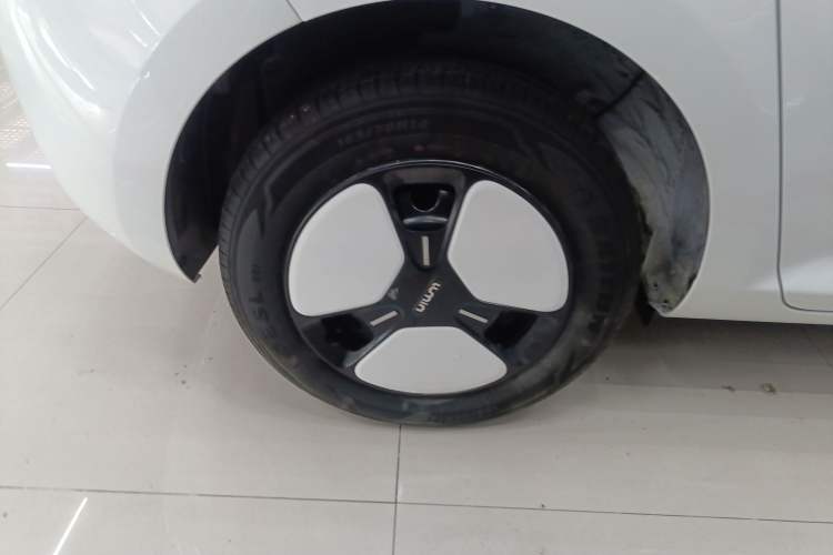 Used CHANGAN NEVO Lumin 2022 155 km – Refreshingly Sweet Edition Right Rear Wheel Hub