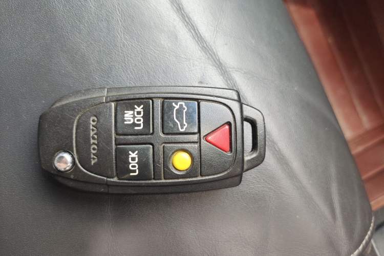 Used Volvo XC90 2013 2.5T T5 Luxury Upgrade Edition Vehicle Key