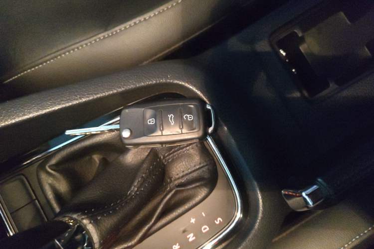 Used Volkswagen Sagitar 2017 1.6L Automatic Comfort Model
