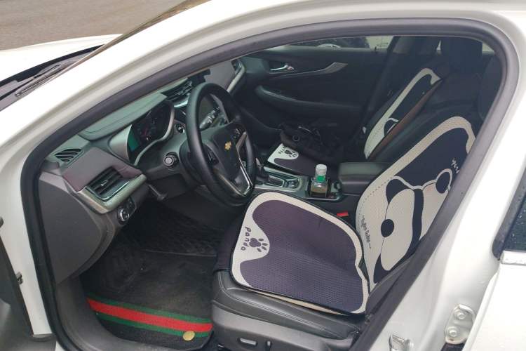 Used Chevrolet Malibu 2018 530T Automatic Luxury Edition Left Front Seat