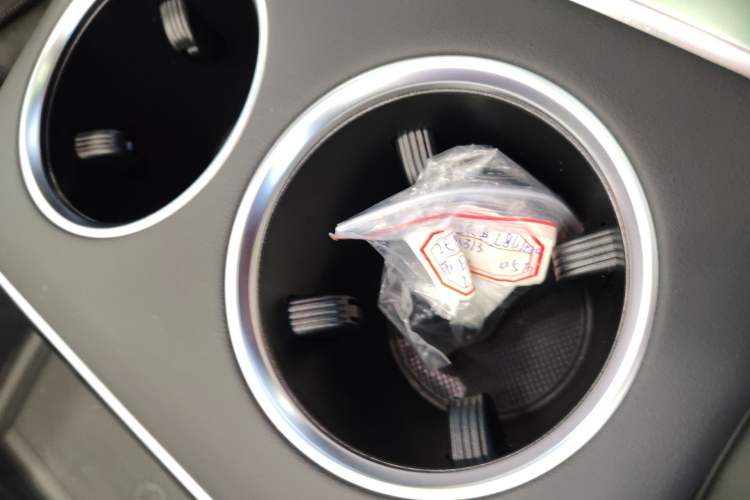 Used Li Auto L8 2025 Ultra Smart Refreshed Edition Interior 1