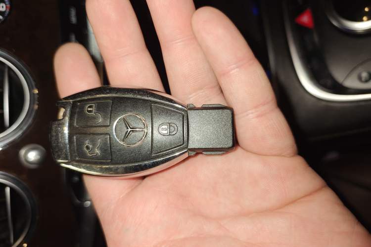 Used Mercedes-Benz Maybach S-Class 2016 S 400 4MATIC Vehicle Key