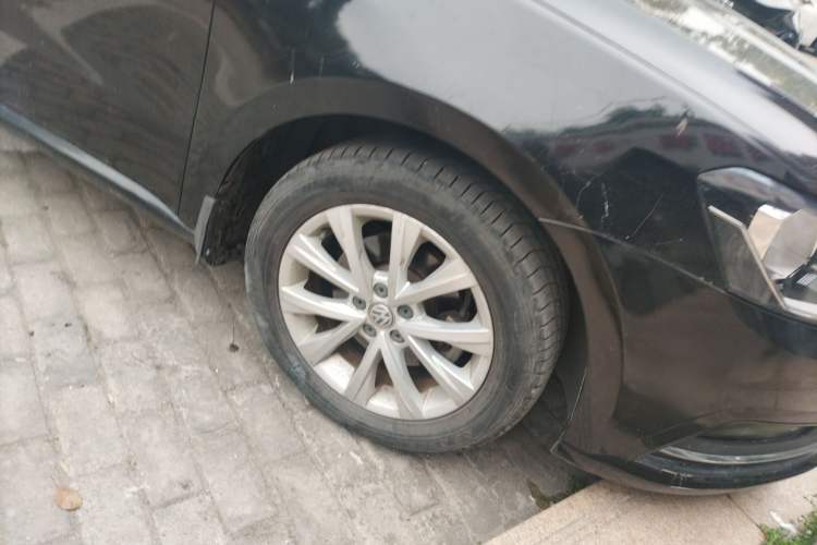 Used Volkswagen Lavida 2015 1.6L Automatic Comfort Edition