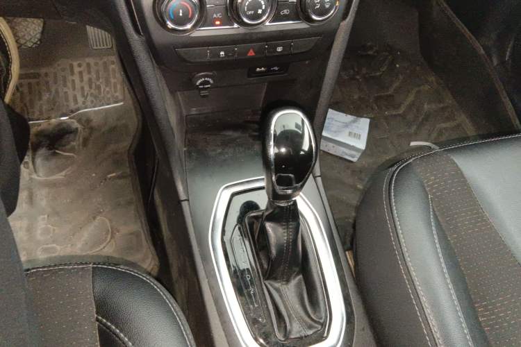 Used Chery Tiggo 3X 2018 1.5L Automatic Luxury Edition Gear Lever