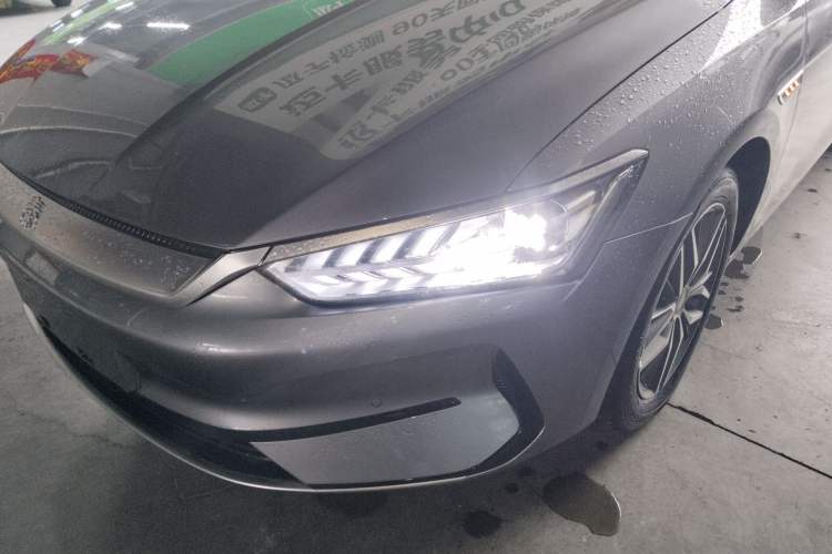 Used BYD Qin PLUS 2024 Honor Edition EV 510KM Beyond Model
