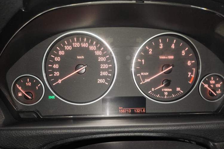 Used BMW 3 Series 2014 320Li Fashion Model
