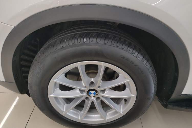 Used BMW X3 2016 sDrive20i
