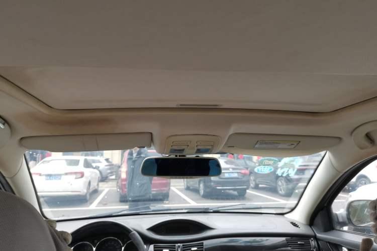 Used Dongfeng Aeolus S30 2013 1.6L Manual Zunya Model
