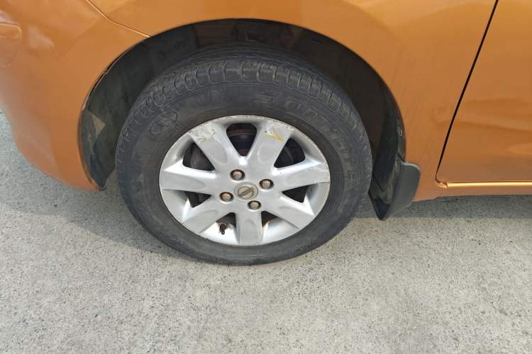 Used Nissan March 2010 1.5L Automatic Easy-Style Version
