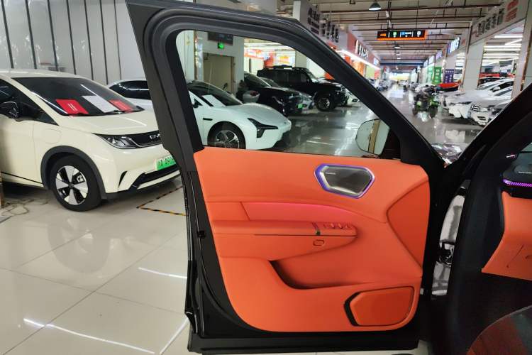 Used Lynk & Co 900 2025 1.5T Ultra