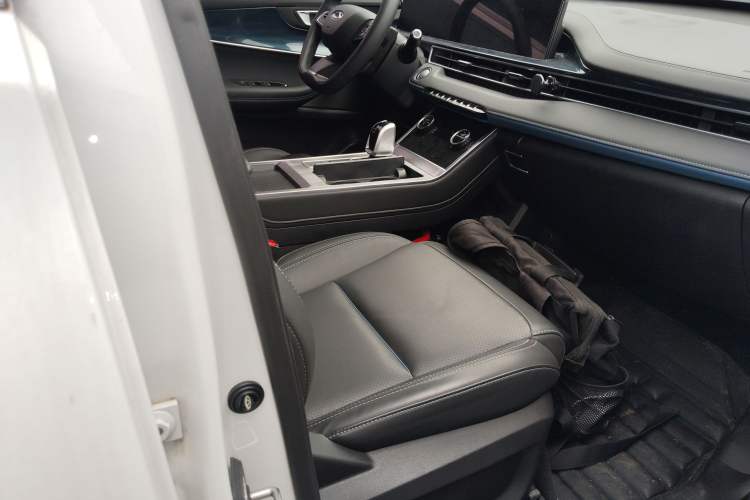 Used Chery Tiggo 7 PLUS 2021 Kunpeng Edition 1.6TGDI DCT Prestige Model+