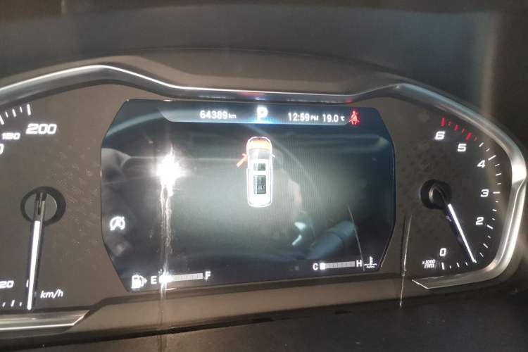 Used SAIC MAXUS G20 2021 Facelifted PLUS 2.0T Diesel Automatic Luxury Edition
