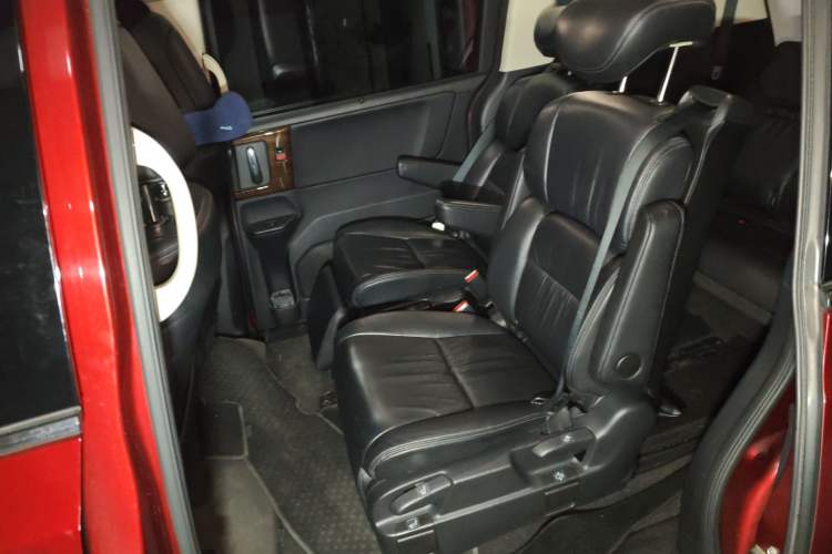 Used Honda Odyssey 2015 2.4L Supreme Edition
