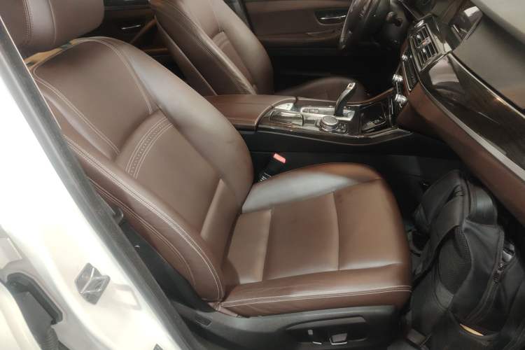 Used BMW 5 Series 2014 525Li Luxury Design Package