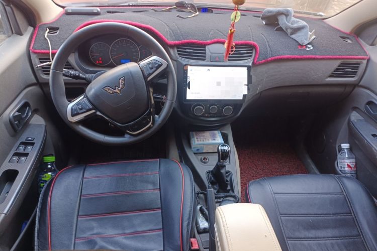 Used Wuling Hongguang 2014 1.2L S Standard Version China IV Standard