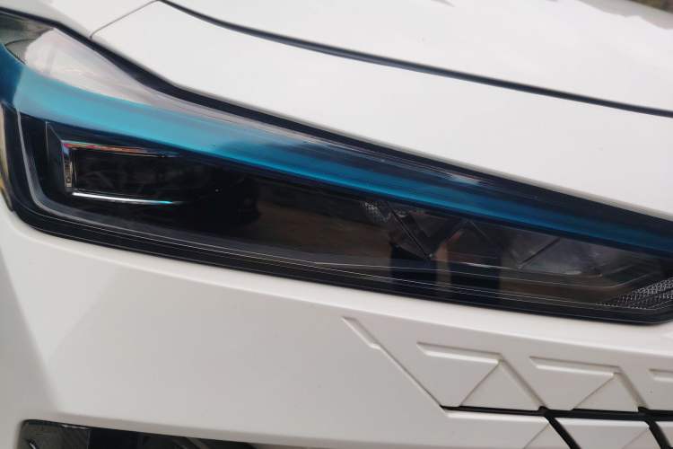 Used Changan UNI-V 2022 1.5T Smart Navigation Version