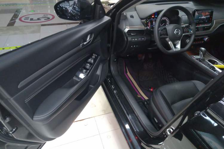 Used Nissan Teana 2021 2.0L XL Upper AD1 Smart Drive & Navigation Edition Driver Seat