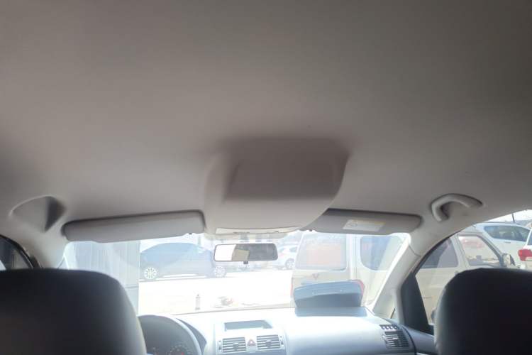 Used Volkswagen Touran  Headliner