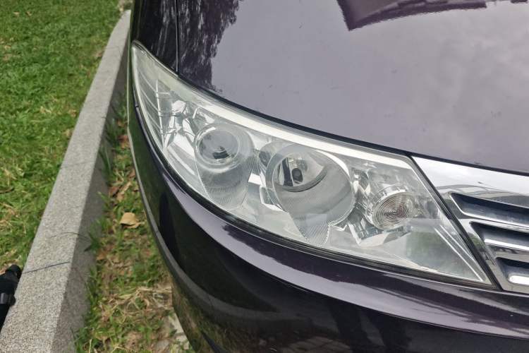 Used BYD M6 2015 2.4L Automatic Prestige Edition
