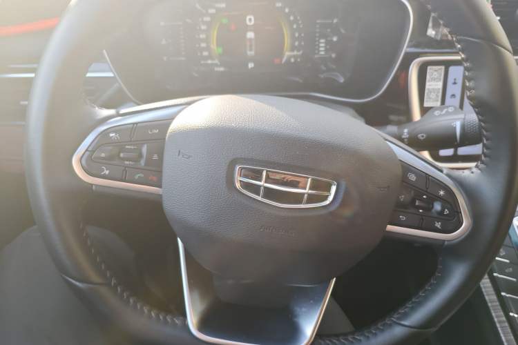 Used Geely Auto Emgrand X7 Sport 2022 Boyue X 1.8TD DCT ZhiZun Edition