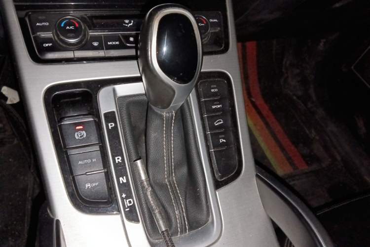 Used Geely Auto Emgrand X7 Sport 2016 1.8TD Automatic Smart Connectivity Version