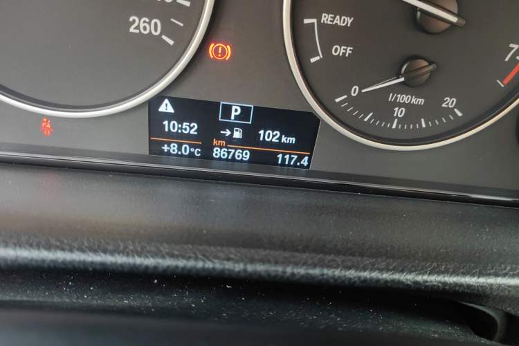 Used BMW 3 Series 2016 316i Fashion Model
