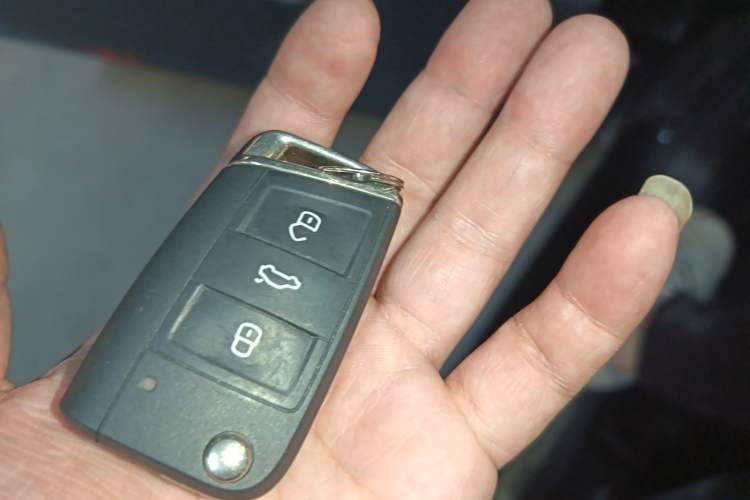 Used Volkswagen Tayron 2020 330TSI Two-Wheel Drive Luxury Smart Connectivity Version
