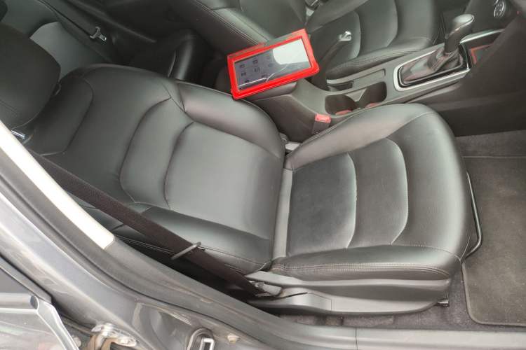 Used Chevrolet Monza 2019 Redline 320T Dual-Clutch Joyful Edition China VI Standard