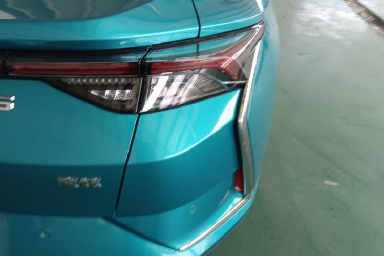 Used Dongfeng Aeolus Yixuan 2020 230T Automatic Advanced Edition