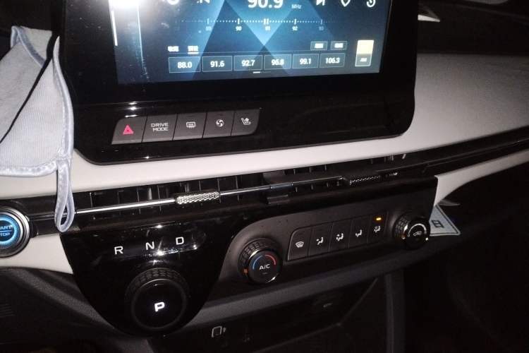 Used Bestune NAT 2023 PRO Comfortable Travel Extended Range Battery-Swap Version 401km