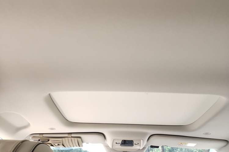 Used Denza D9 2024 EV 620 Premium Model
