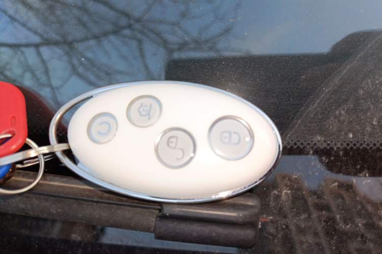 Used BYD Yuan New Energy 2018 EV360 Smart Connected Cool Model