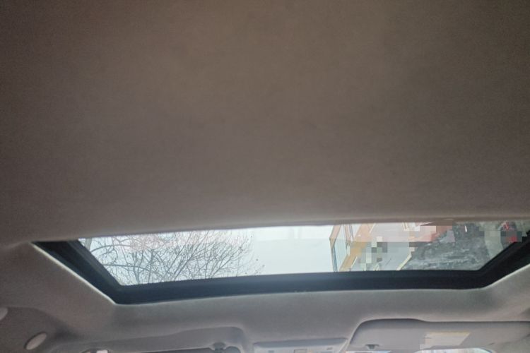 Used Chevrolet Aveo Sonic 2011 Sedan 1.6L Automatic SX