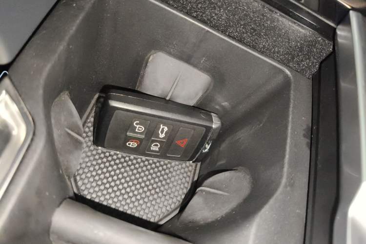 Used Land Rover Range Sport 2024 360 PS S Vehicle Key