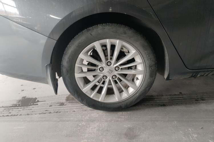 Used Baojun Valli 2021 1.5T Yili Pasture CVT Luxury Model