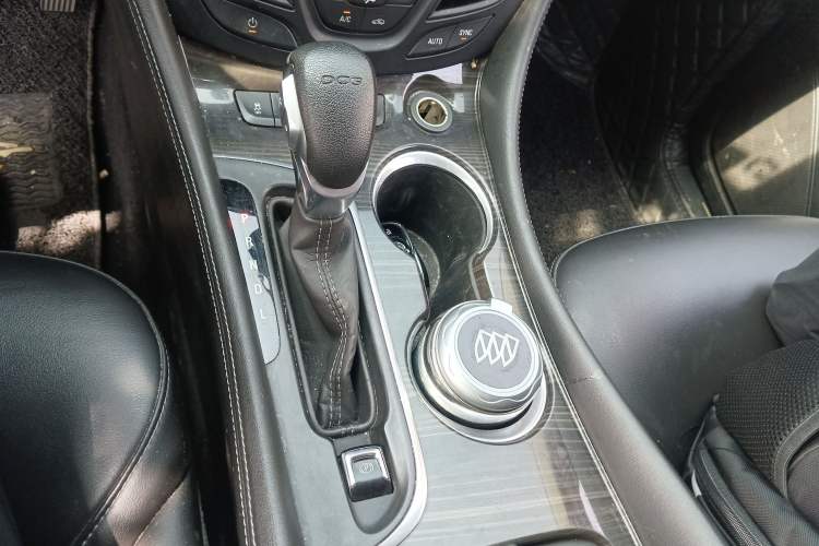 Used Buick Envision 2020 20T Two-Wheel Drive Leading Version Gear Lever