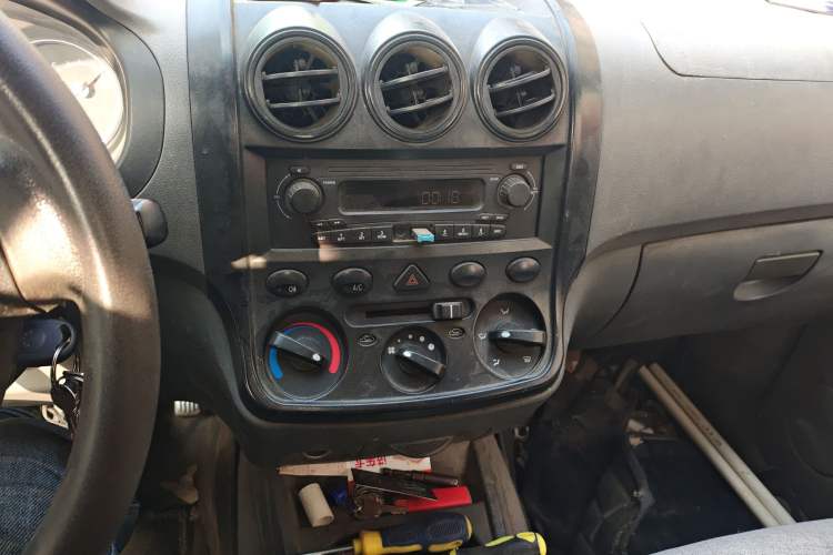 Used Wuling Hongguang 2014 1.2L Base Model China IV