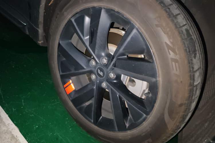 Used Li Auto L8 2023 Air model
