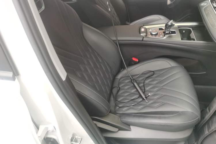 Used Chery Tiggo 7 PLUS 2023 Facelift 1.6 TGDI DCT Luxury Model Right Front Seat