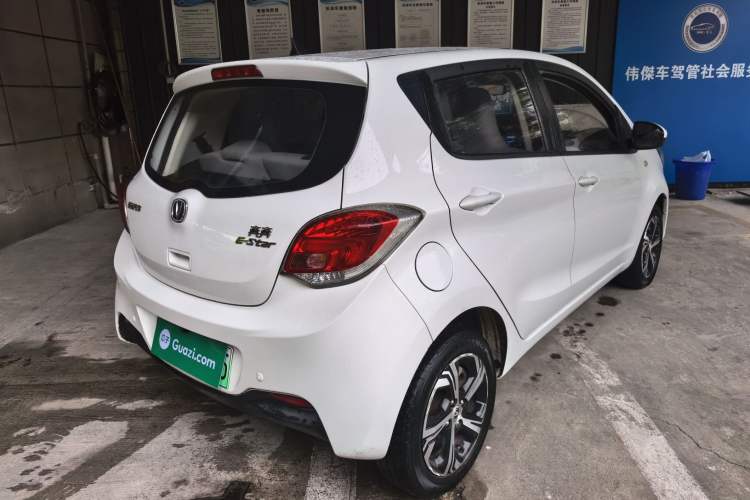 Used CHANGAN OSHAN Benni E-Star 2020 Heart Edition Lithium Iron Phosphate (31.95 kWh) Rear Right 45 Deg