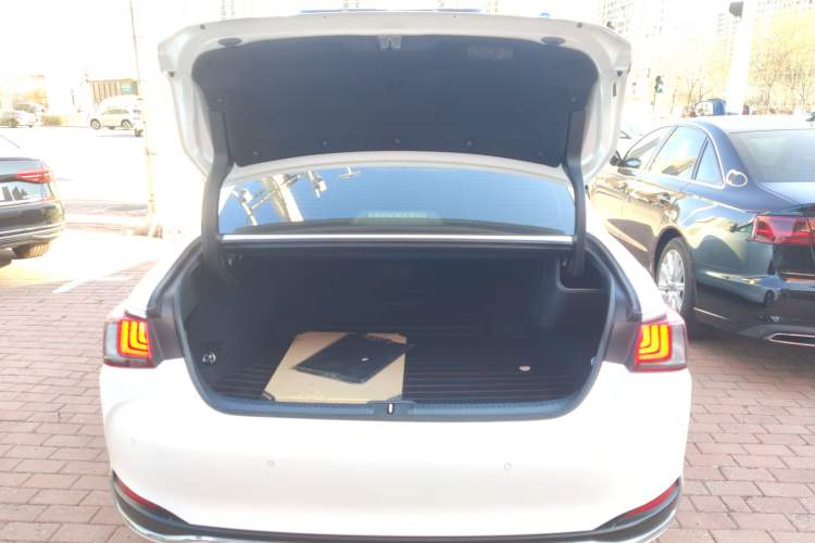 Used Lexus ES 2021 200 Excellence Edition