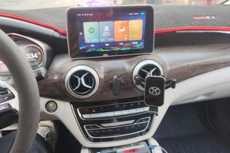 Used BAIC Beijing EU5 2018 R500 Smart Wind Edition
