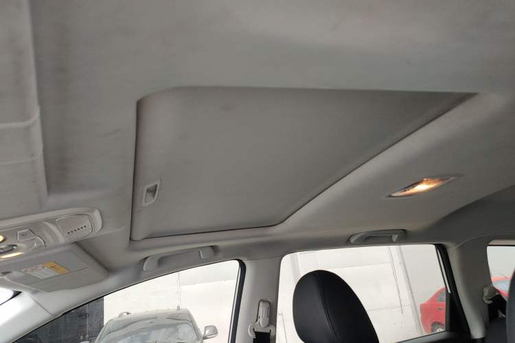 Used Haval H6 2019 Sport Edition 1.5T Automatic Two-Wheel Drive Elite Model China VI Headliner