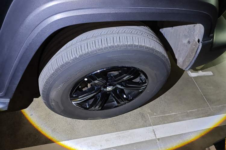 Used Tank 300 2024 2.0T Conqueror Right Front Wheel Hub