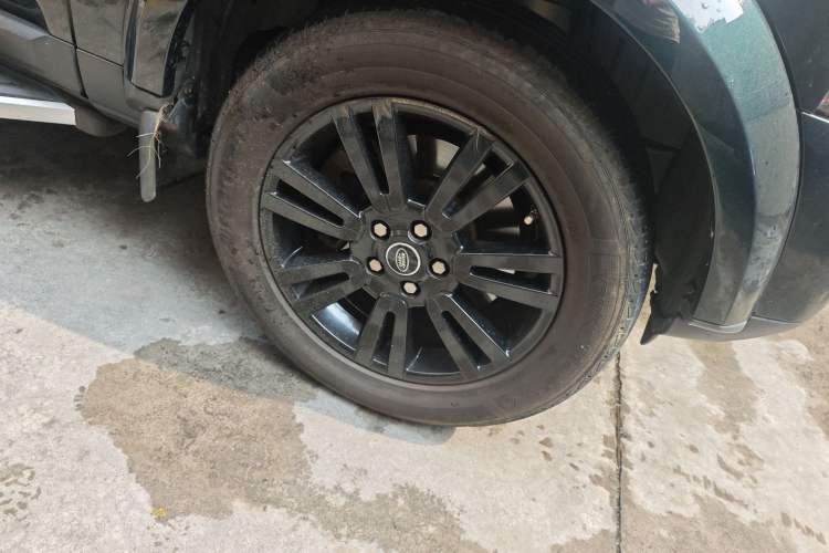 Used Land Rover Discovery 
